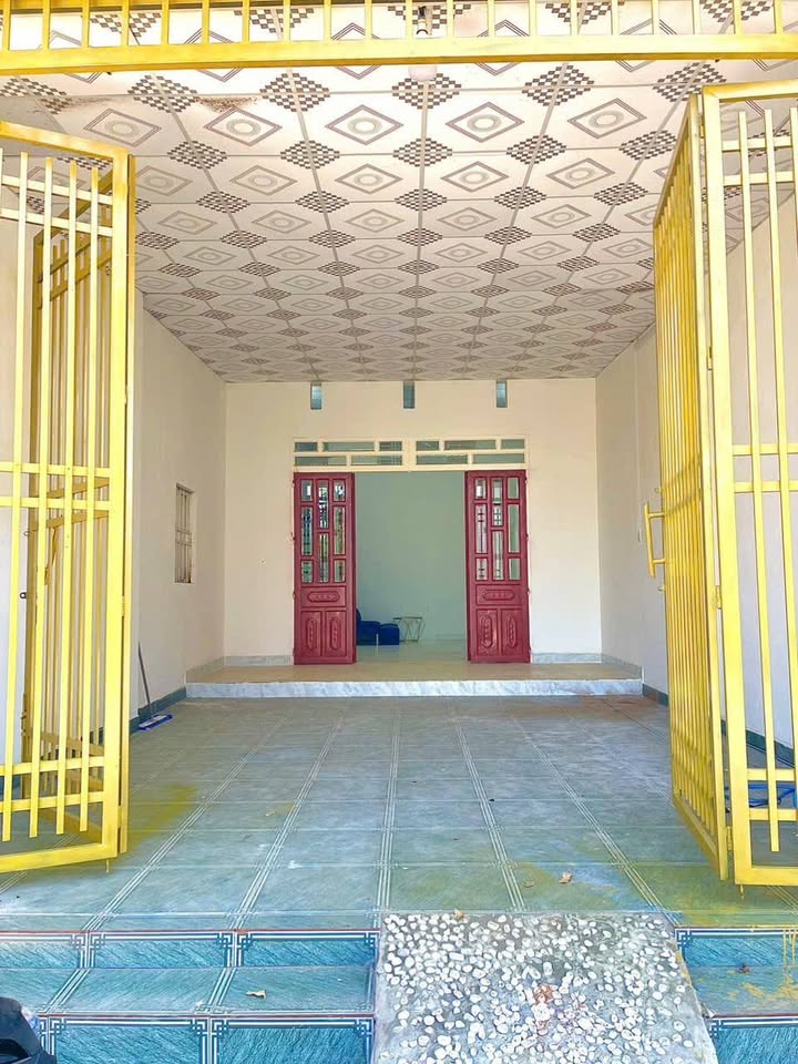 Nhà Mỹ Phước 3 Bến Cát 150m² - Sổ hồng sẵn, ô tô vào tận nhà!