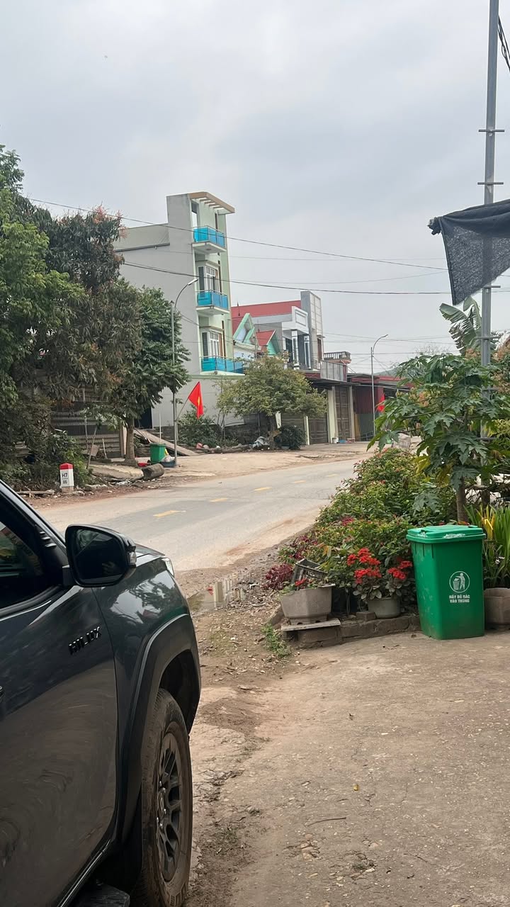 Đất nền Tân Sơn Lục Ngạn 227m² – Sổ đỏ chính chủ, ô tô vào tận nơi!