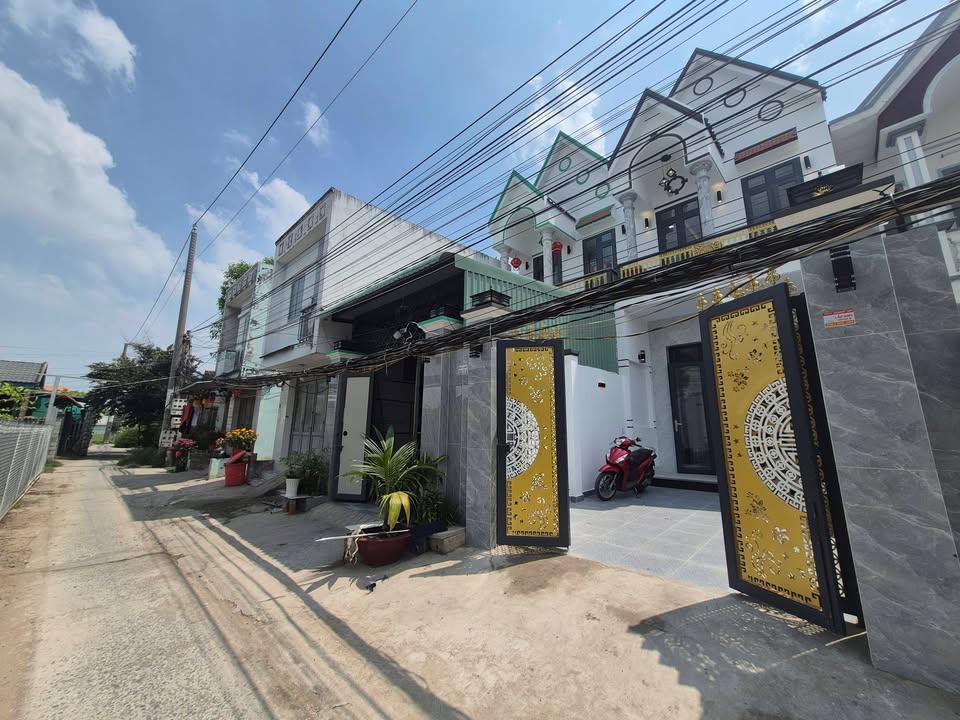 Nhà riêng QL50 Cần Giuộc 112m² - Sổ hồng sẵn, thương lượng ngay!