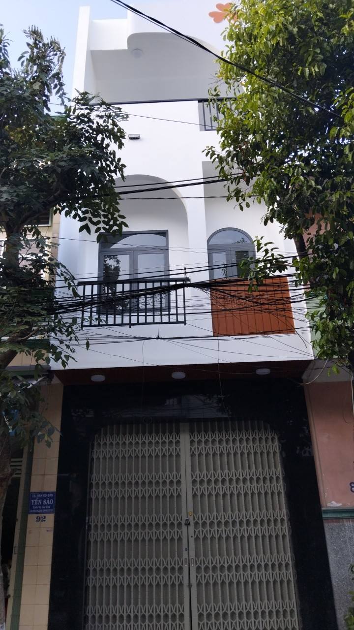 Nhà phố Huỳnh Thúc Kháng 70m2 6.95 tỷ - Chính chủ