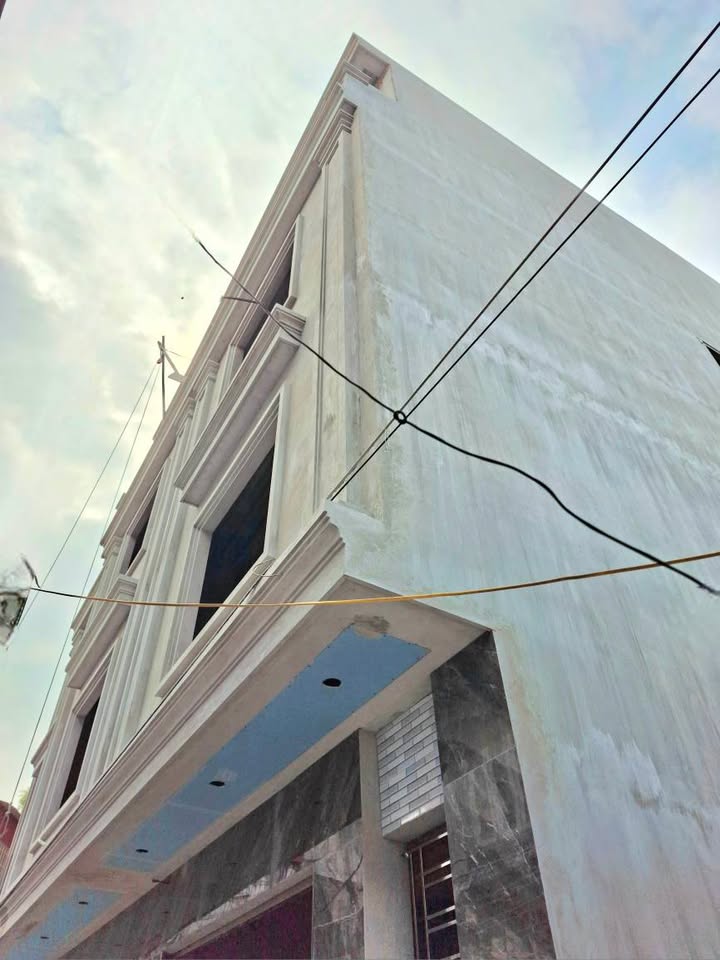 Nhà riêng Trần Nguyên Hãn 42m² chỉ hơn 3 tỷ - Sẵn sàng ở ngay!