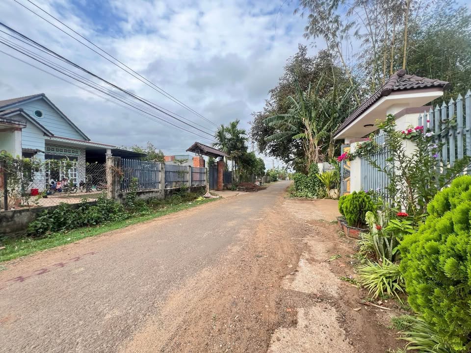 Đất nền Buôn Ma Thuột 210m² giá 1.65 tỷ - Sổ đỏ chính chủ