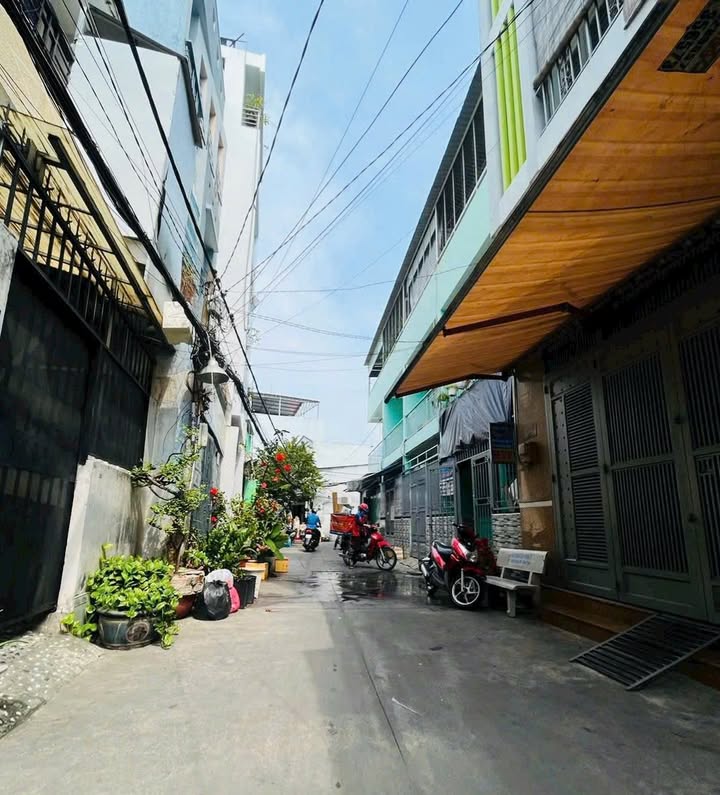 Nhà riêng Trường Chinh, Tân Phú 33m² - Full nội thất, vào ở ngay!