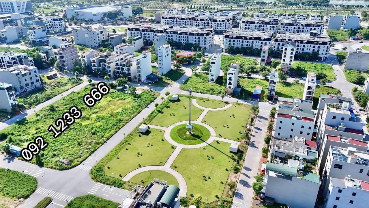 Đất nền KĐT Phía Nam Bắc Giang 90m² - View biệt thự, công viên