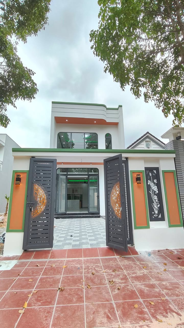 Nhà riêng Mỹ Phước 4, Bến Cát 150m² giá 2.5 tỷ - Sổ hồng sẵn!