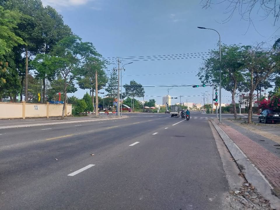 Bán Đất Mặt Tiền Hùng Vương TP Bà Rịa 200m² - Kinh Doanh/Đầu Tư Sinh Lời