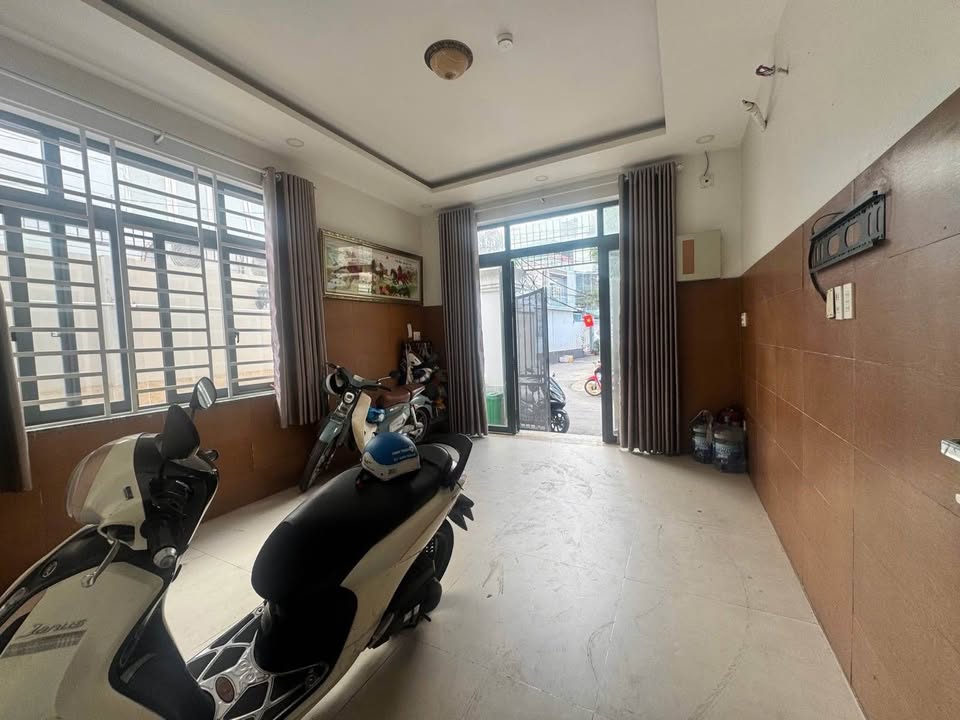 Nhà 3 Tầng Bình Trưng Tây 88m² - Ô tô vào tận nhà, sẵn sàng ở ngay!