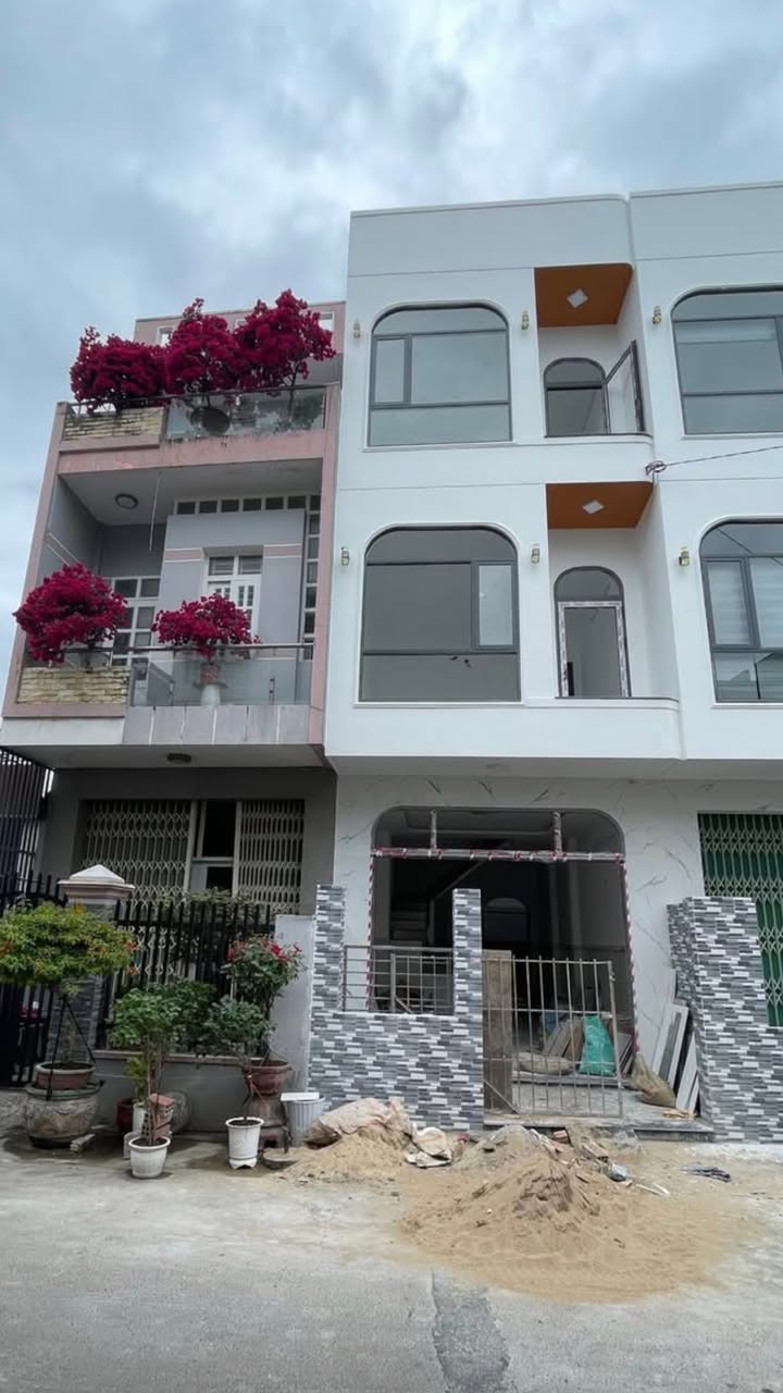 Nhà 3 Mê Mặt Tiền Huỳnh Tấn Phát, Quy Nhơn - 47m² Sổ Đỏ Chính Chủ