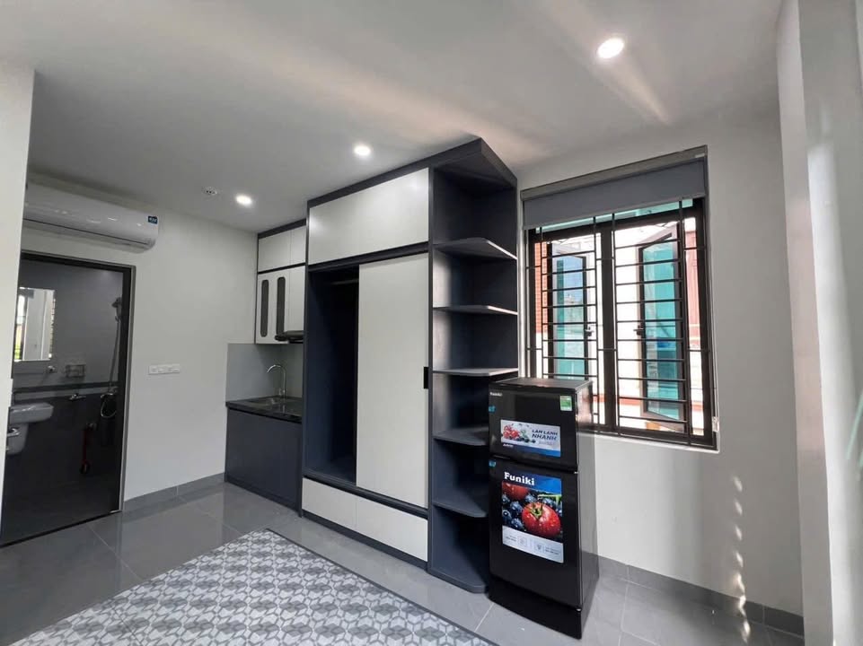 Nhà nguyên căn Mai Dịch 4tr/tháng - Full nội thất, gần ĐH Thương Mại