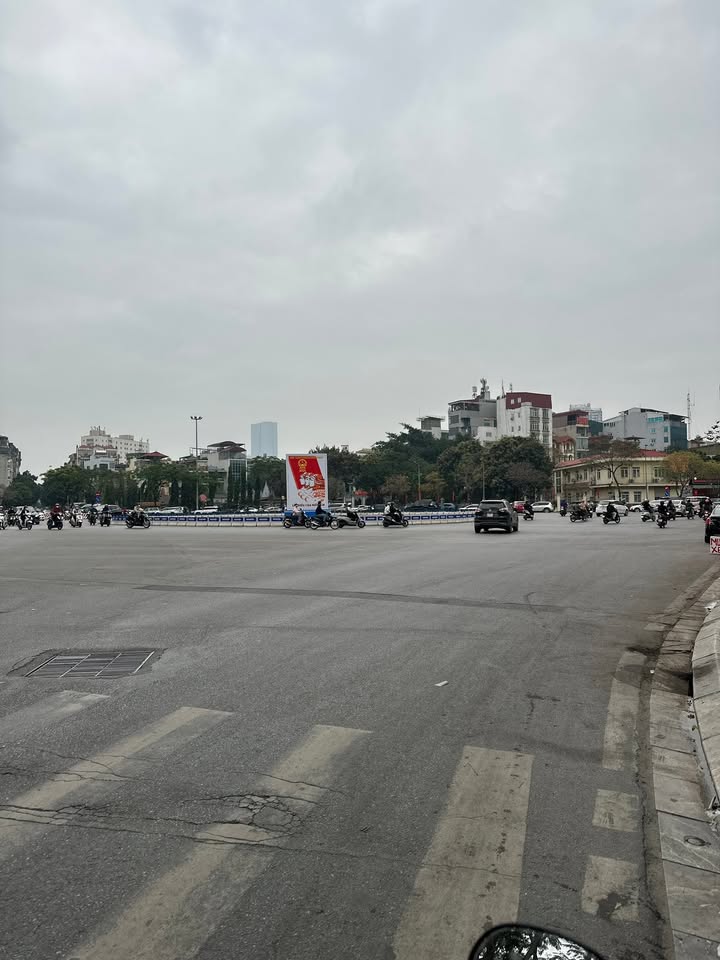 Cho thuê mặt bằng kinh doanh 80m² mặt tiền 3m tại 137 Trần Đăng Ninh, Cầu Giấy