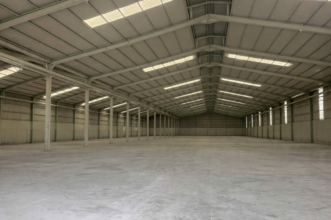 Kho/Xưởng Cần Thơ 3800m² - Container thoải, hoạt động ngay!