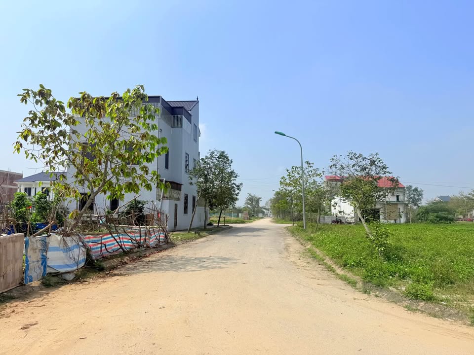 Đất nền Tecco Nghi Kim TP Vinh 129m² - Sổ đỏ chính chủ, đường 12m