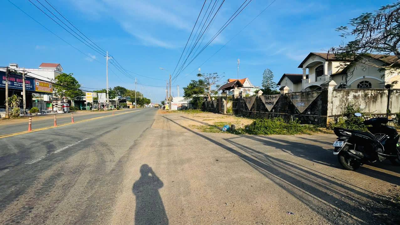 Đất nền mặt tiền đường nhựa Xã Đất Đỏ, BR-VT 148m² - Giá 980 triệu