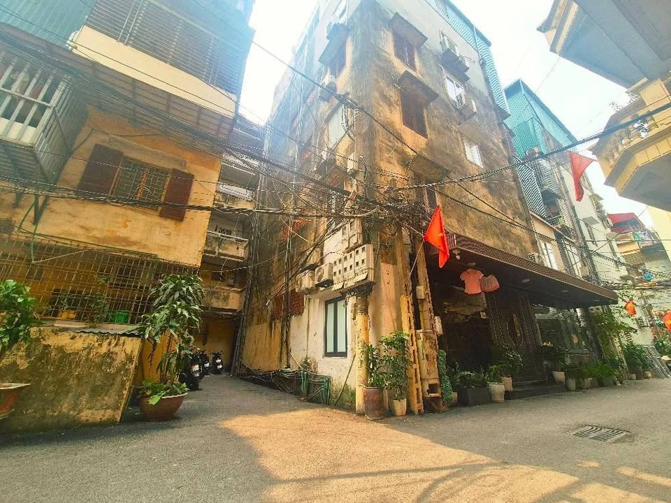 Chung Cư Cũ Thanh Xuân 48m² - Sổ Đỏ Sang Tên, Giá 3.15 Tỷ