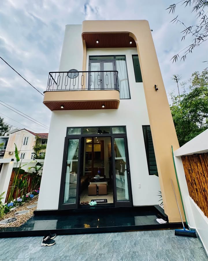 Nhà riêng Quế Sơn 100m² - Ô tô vào tận nhà, giá 3.38 tỷ!