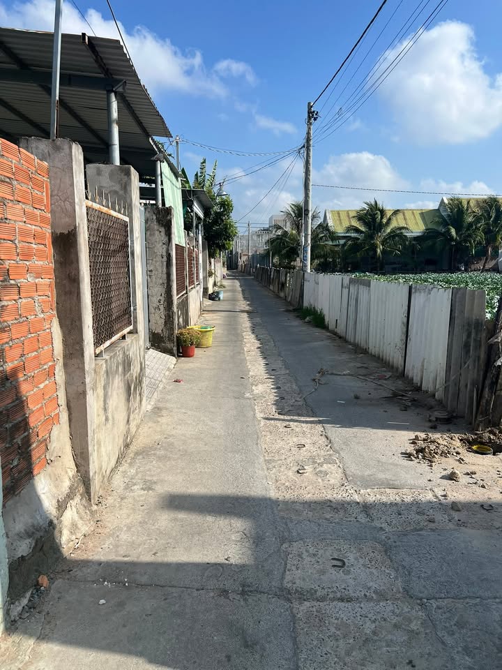 Nhà cấp 4 Phước Lâm, Long Hải 108m² - Ô tô vào tận nhà!