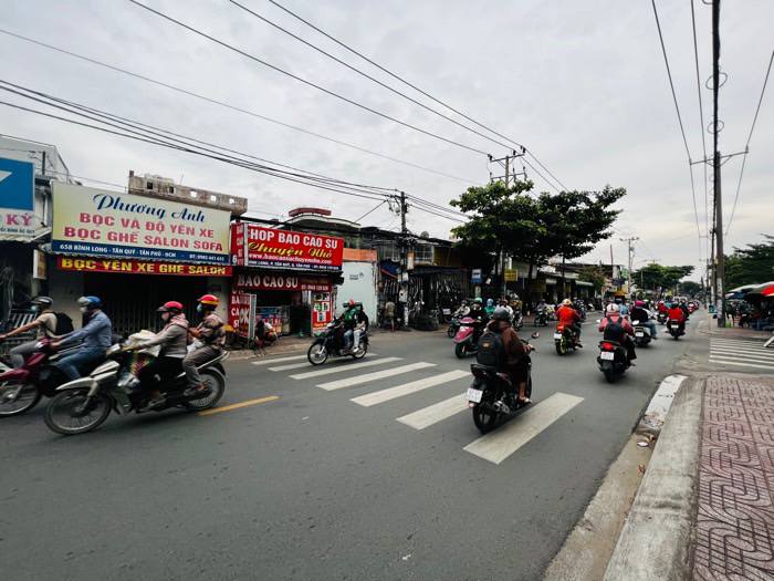 Nhà Phố Bình Long Tân Phú 183m² – Đầu tư sinh lời ngay!