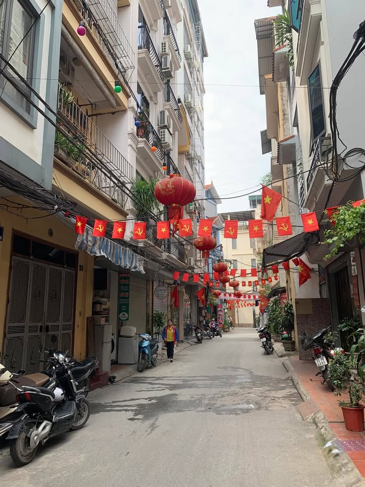 Nhà phố Yên Bình Hà Đông 44m² - Mặt tiền kinh doanh đắc địa!