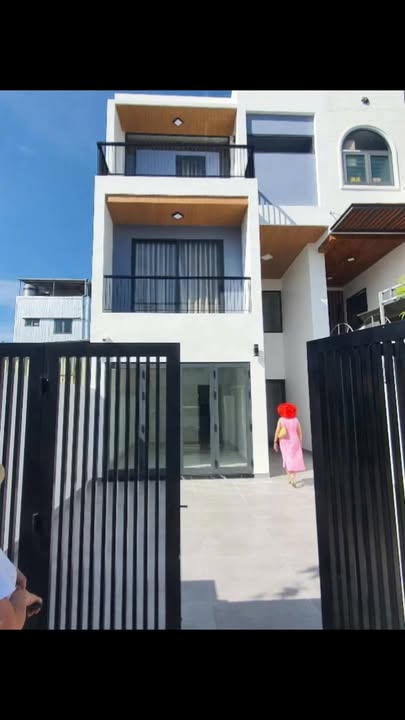 Biệt thự gần FPT Đà Nẵng 144m² - Full nội thất, ô tô vào tận nhà!