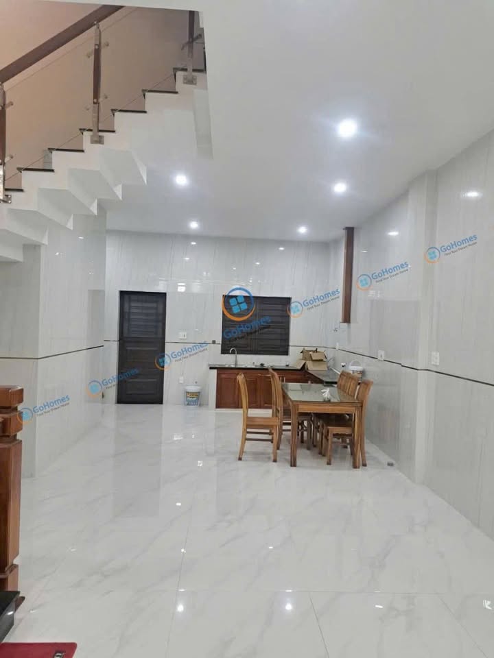 Nhà Phố Hồ Quý Ly Đà Nẵng 75m² giá 17 triệu - Mặt tiền kinh doanh đắc địa!