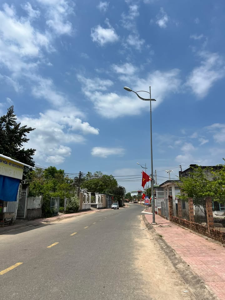 Đất nền mặt tiền Lạc Hoá 1, Tánh Linh - 76m² giá chỉ 570 triệu