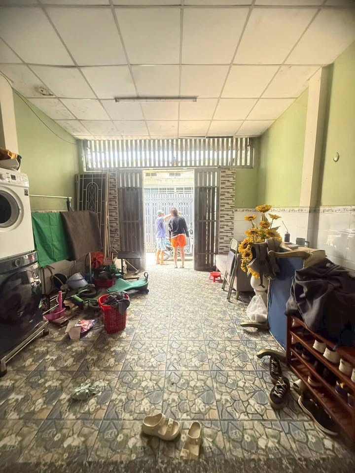 Nhà Nguyên Căn 90m² P.Bình Thọ, Thủ Đức - Sân Rộng, 2PN, Giá 7 Triệu