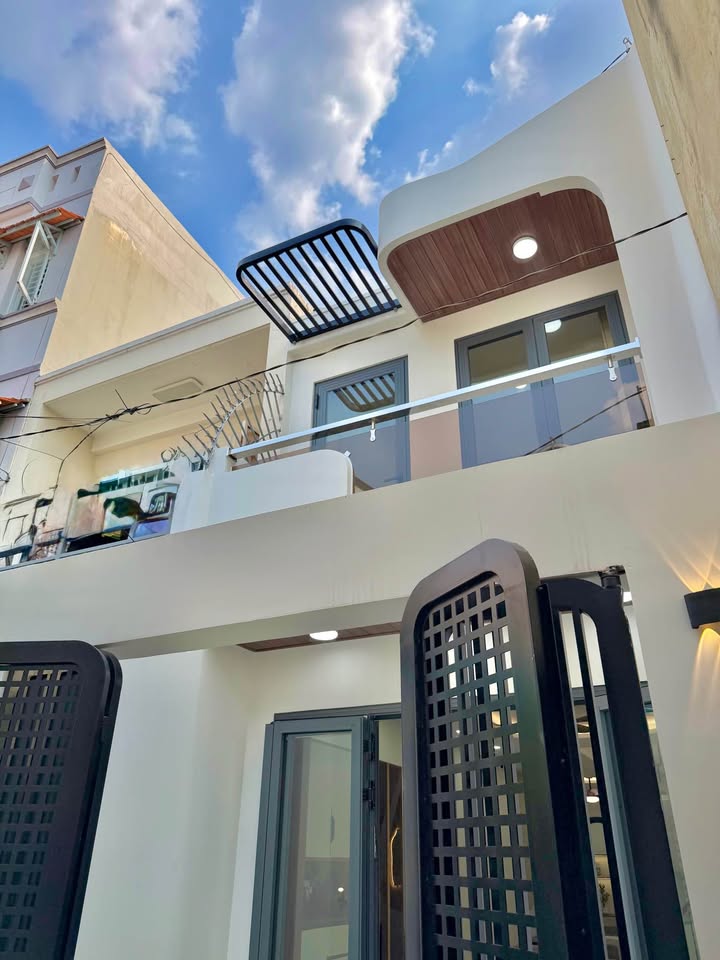 Nhà riêng Gò Vấp 50m² chỉ 6.68 tỷ - Vị trí đẹp đối diện Vincom!