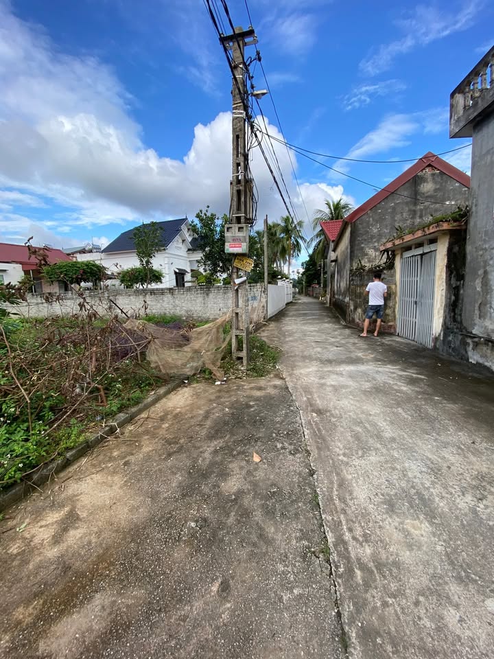 Đất nền 100m² Nguyên Giáp, Tứ Kỳ - Sổ đỏ thổ cư, ô tô vào tận nơi