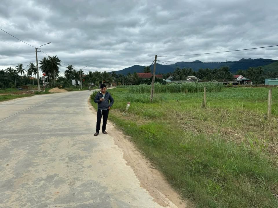 Đất thổ cư mặt tiền QL 19B Hoài Ân 130m² - Sẵn sổ, giá 7xx triệu