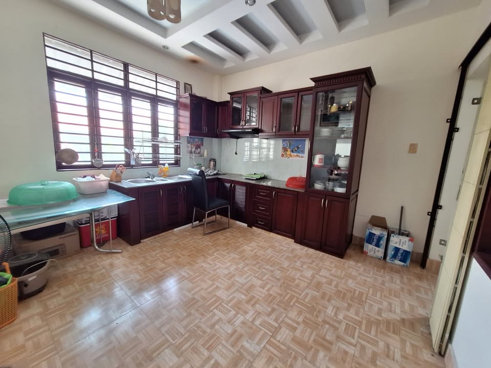 Nhà 4 Tầng Hẻm Xe Tải Sát Lê Văn Việt, Q9 - 50m², Sổ Hồng