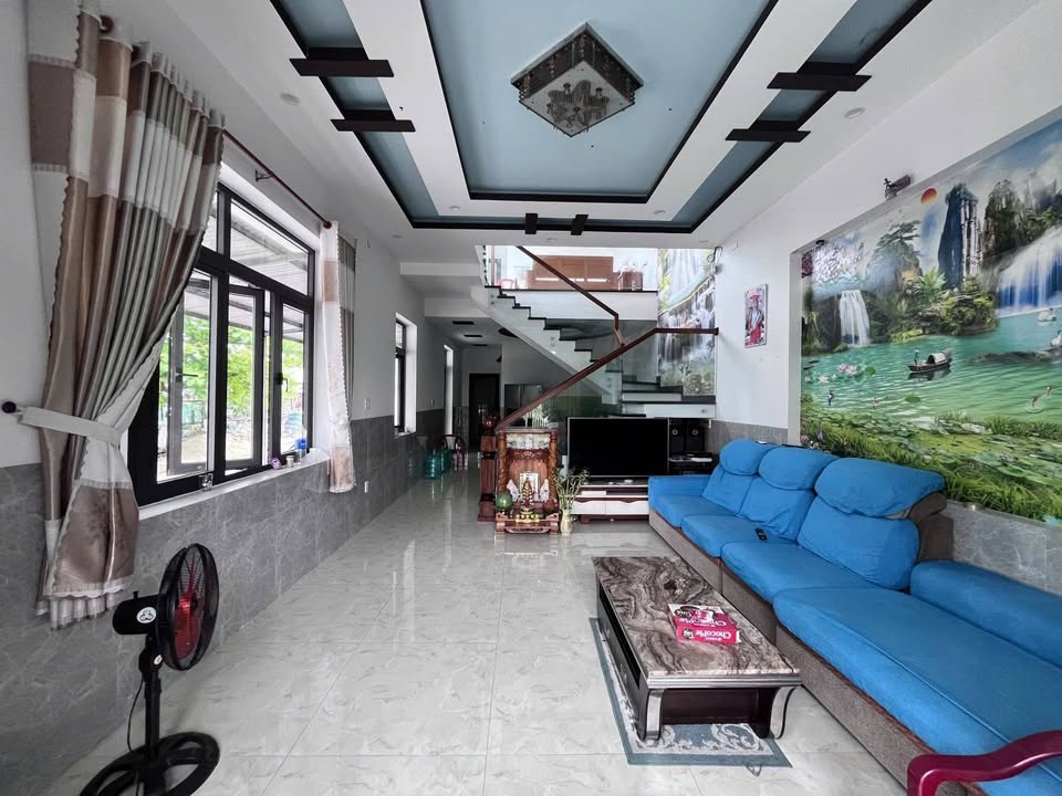 Nhà riêng Nguyễn Tất Thành, Đà Nẵng 83m² - Vị trí đẹp, view biển!
