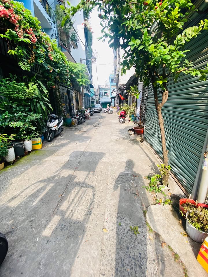 Nhà Hẻm 5m Phú Thọ Hòa, Tân Phú - 48m² Giá 4 Tỷ, 2PN Sẵn Ở