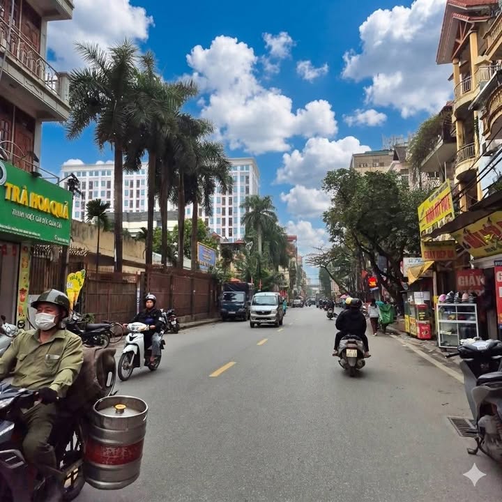 Nhà riêng Văn Quán Hà Đông 70m² - Ô tô vào tận nhà!