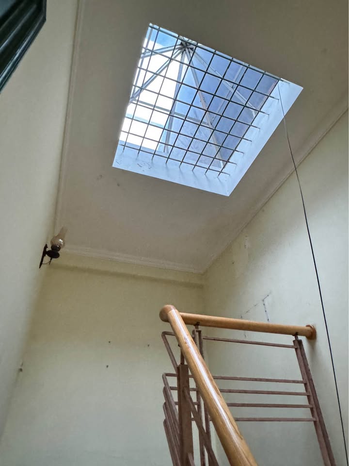 Nhà Riêng Phường Trường Thi 63m² - Ô Tô Đậu Cửa, Sẵn Sàng Ở Ngay!