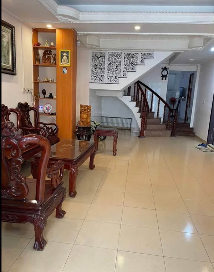 Nhà Mặt Tiền Hải Hồ, Hải Châu - 113m², 3 Tầng, Full Nội Thất - 10.8 Tỷ