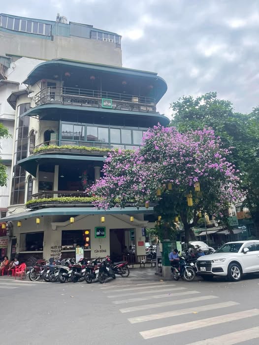 Cho thuê nhà phố Hàng Cót, Hoàn Kiếm - 50m², 6 tầng, kinh doanh đỉnh cao