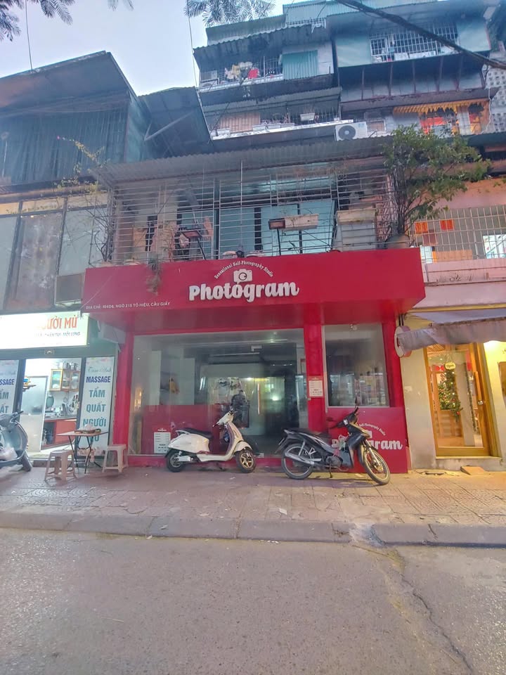 Cho thuê mặt bằng kinh doanh mặt tiền 4m, 60m² x 2 tầng, Phố Khâm Thiên, Đống Đa