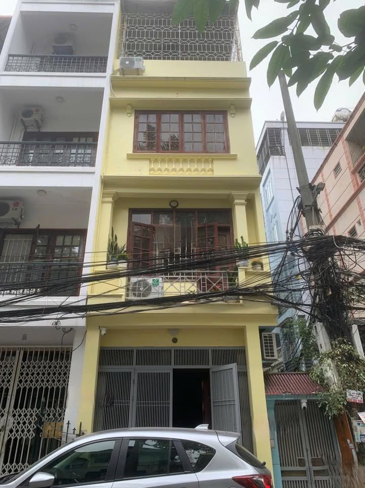 Nhà riêng Ba Đình 120m² - Ô tô tránh, full nội thất, ở ngay!