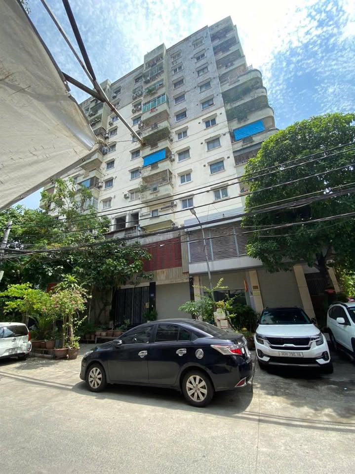 Cho thuê mặt bằng kinh doanh mặt tiền Nguyễn Chí Thanh, Hà Đông - 90m² x 2 tầng