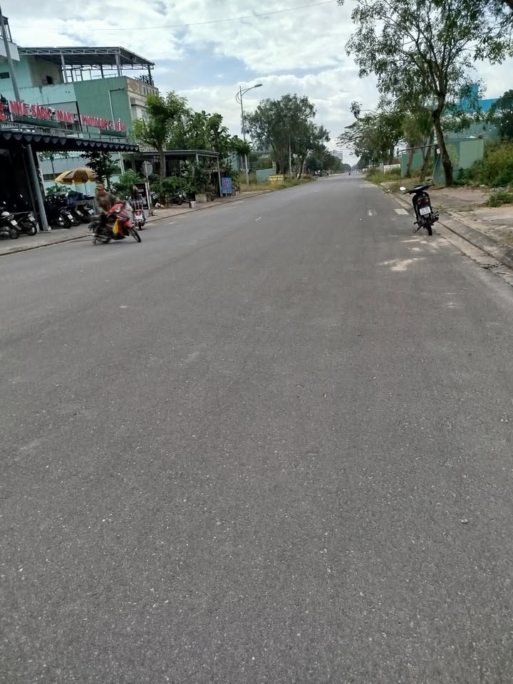 Đất nền Ngũ Hành Sơn 140m² giá 6.15 tỷ - Tiềm năng tăng giá vượt trội!