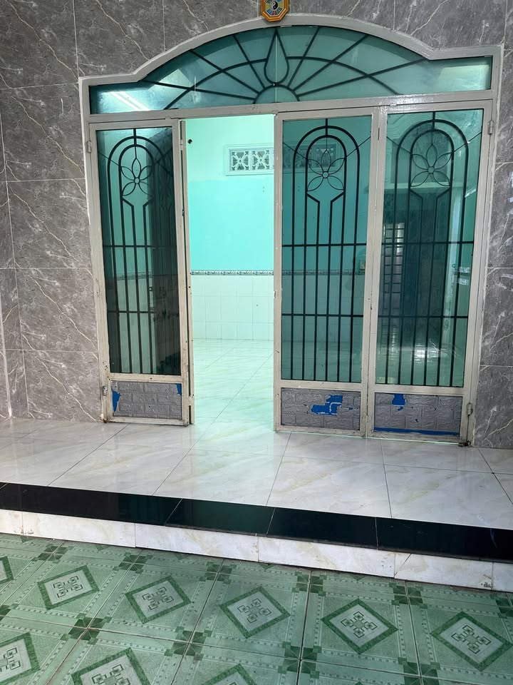 Cho thuê nhà hẻm Thới Tam Thôn 9, Hóc Môn - 60m², 2PN, Giá 4.2 triệu/tháng