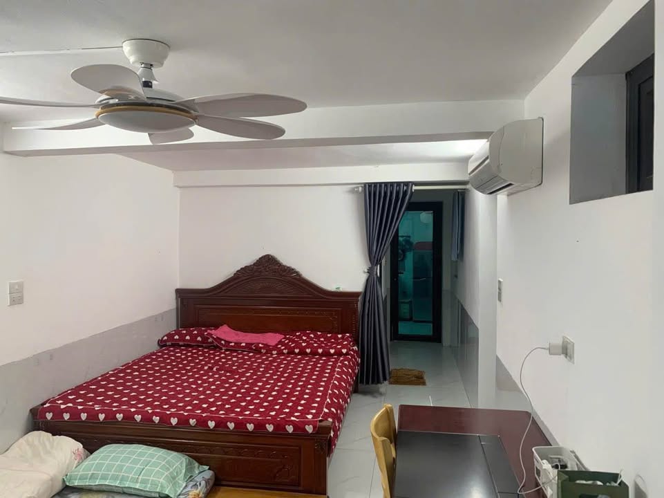 Nhà 74.3m² Ngô Thì Nhậm, TP Hải Dương - Tặng Nội Thất Full, Giá 2.5 Tỷ