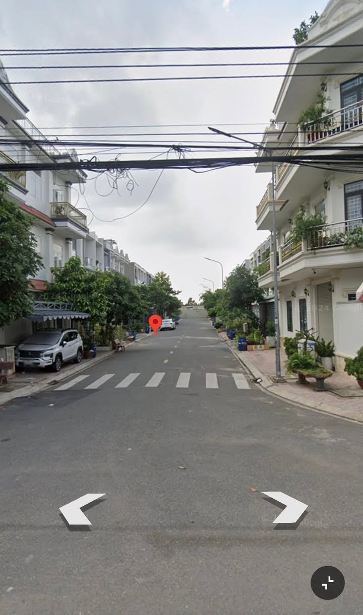 Nhà 2 Lầu 74m² MT Dĩ An - Vừa Ở Vừa Kinh Doanh - 5.4 Tỷ