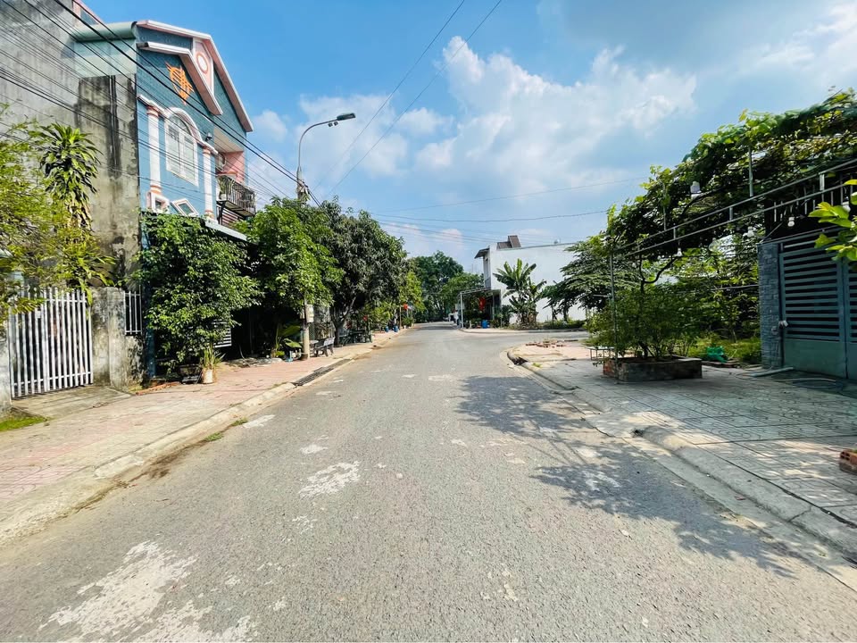 Nhà 2 Tầng Khu Lavander Biên Hòa - 90m² Sổ Hồng Riêng - 2.5 Tỷ