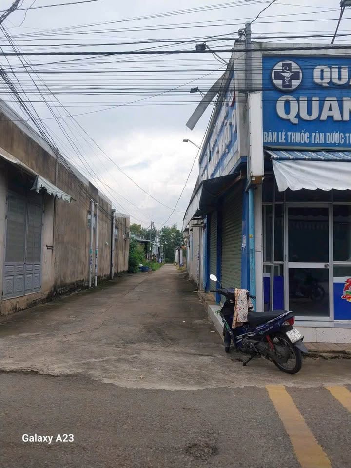 Nhà Mặt Tiền Kinh Doanh Trảng Bom - 98.7m² Giá 2 Tỷ xx - Sẵn Sàng Đầu Tư