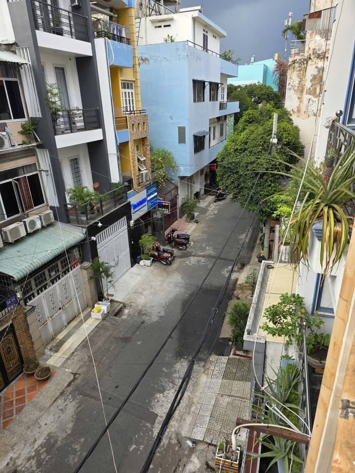 Nhà Phố Bàu Cát Tân Bình 70m² 14.5 tỷ - Mặt Tiền Kinh Doanh Đắc Địa!