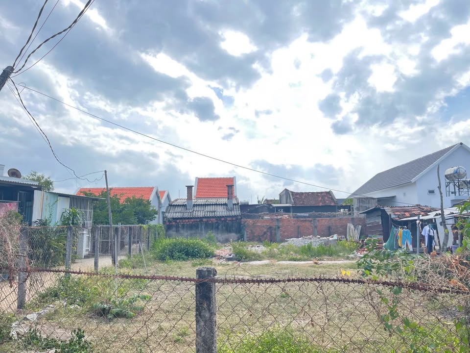 Bán đất Thôn Phú Cang 2, Vạn Ninh - 132m² Sổ Đỏ Thổ Cư - 750 Triệu