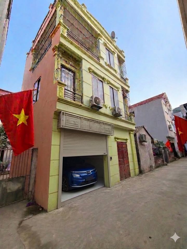 Nhà Phường Tây Tựu 50m² Ô Tô Đỗ Cửa - Giá 6.x Tỷ