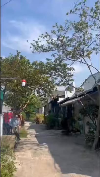 Nhà Hóc Môn 26m² 499 triệu - Góc 2 mặt tiền, ô tô vào tận nhà!