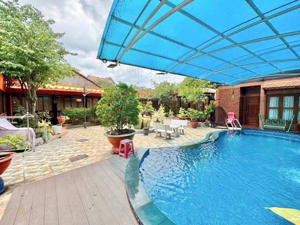 Cho thuê Biệt thự sân vườn 650m² KDC Tấn Trường, Q7 - Sẵn Sàng Dọn Vào Ở Ngay